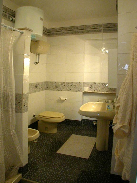B&B Al Giardino Lecce Rom bilde